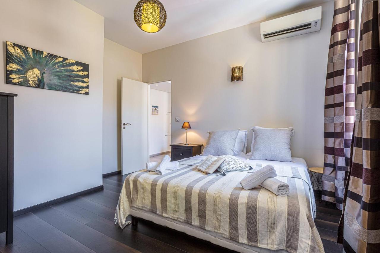 Guisol - Typical Nice 3 Bedroom Ac Near Port Bagian luar foto